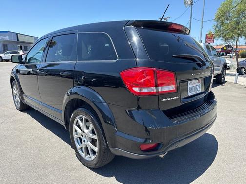 Pitch Black Clearcoat 2018 Dodge Journey GT