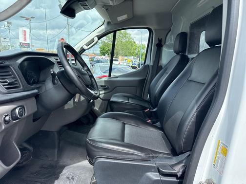Oxford White 2020 Ford Transit-250 Base