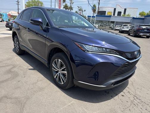 2022 Toyota Venza LE