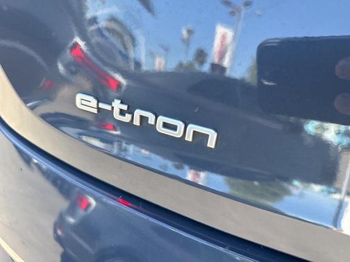 2020 Audi e-tron Sportback Prestige