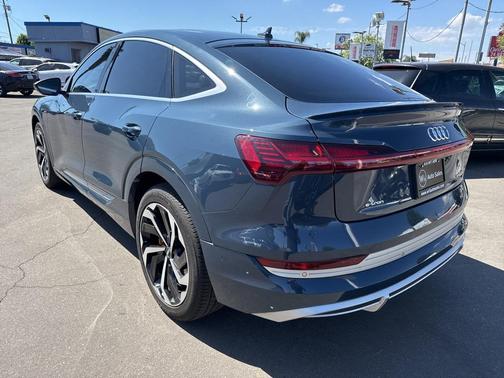 2020 Audi e-tron Sportback Prestige