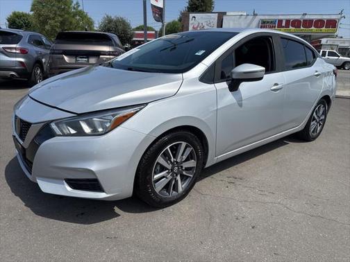 2020 Nissan Versa 1.6 SV