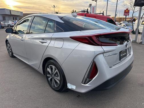 2017 Toyota Prius Prime Plus