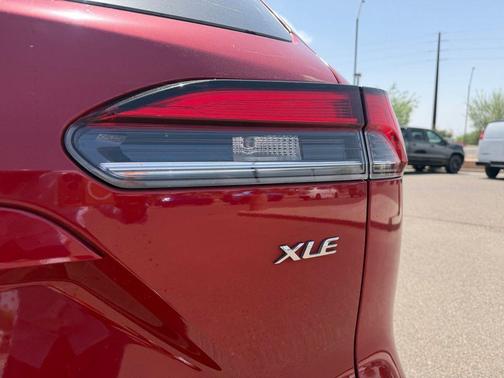 Barcelona Red Metallic 2022 Toyota Corolla Cross XLE