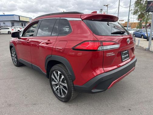 Barcelona Red Metallic 2022 Toyota Corolla Cross XLE