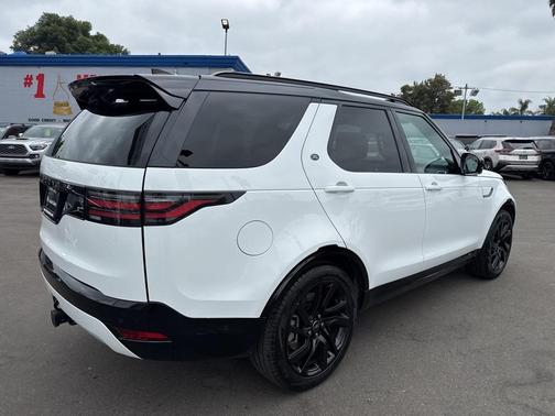 2022 Land Rover Discovery P360 S R-Dynamic