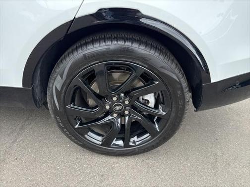 2022 Land Rover Discovery P360 S R-Dynamic