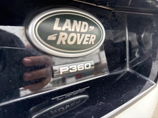 2022 Land Rover Discovery P360 S R-Dynamic