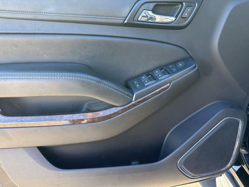 2017 Chevrolet Suburban LS