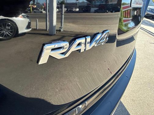 Black 2016 Toyota RAV4 SE