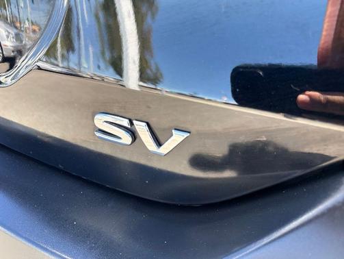 Super Black 2019 Nissan Kicks SV