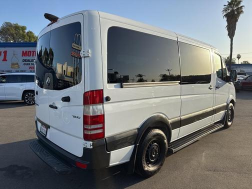 2017 Mercedes-Benz Sprinter 2500 Standard Roof