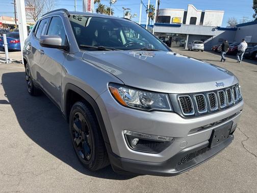 2019 Jeep Compass Latitude