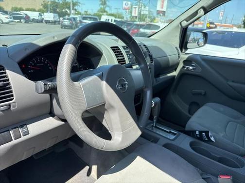 2013 Nissan Frontier S