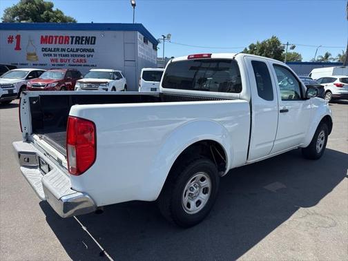 2013 Nissan Frontier S
