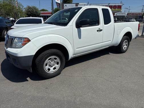 2013 Nissan Frontier S