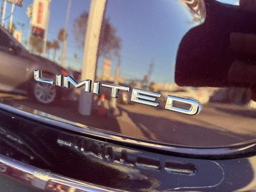 2017 Toyota Avalon Limited