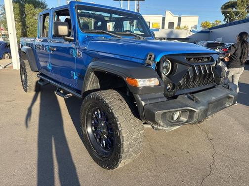 2020 Jeep Gladiator Sport S