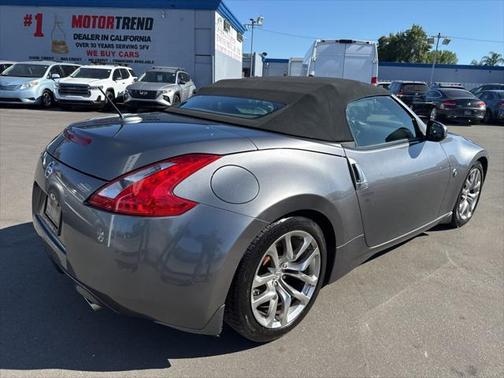 2013 Nissan 370Z Touring