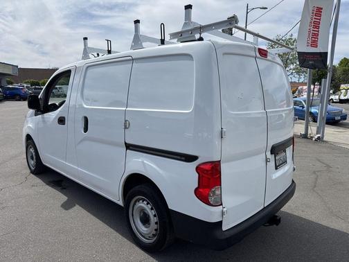 Fresh Powder 2020 Nissan NV200 S