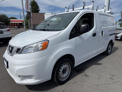 Fresh Powder 2020 Nissan NV200 S