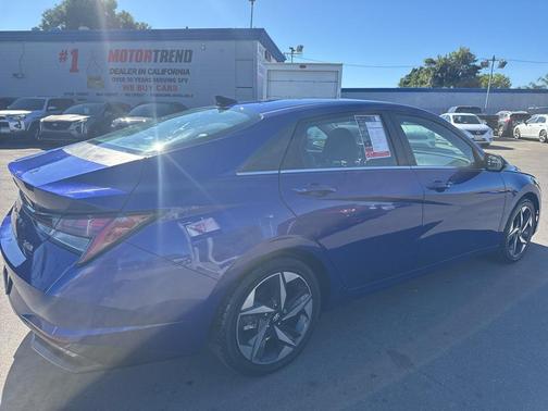 2021 Hyundai ELANTRA HEV Limited