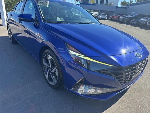 2021 Hyundai ELANTRA HEV Limited