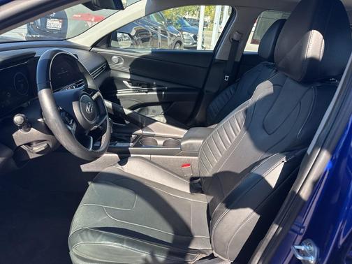 2021 Hyundai ELANTRA HEV Limited