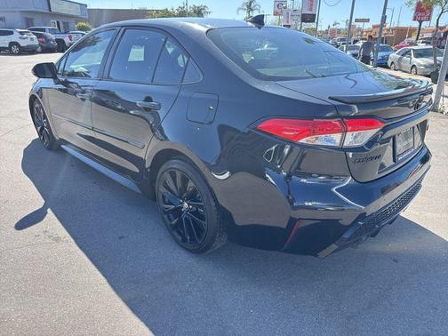 Black Sand Pearl 2020 Toyota Corolla SE