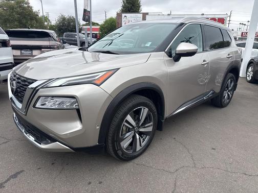 2021 Nissan Rogue Platinum