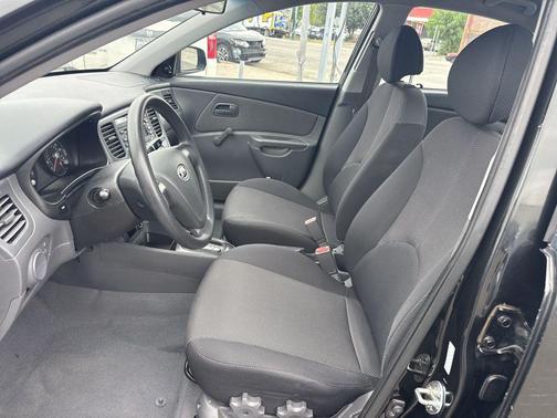 Midnight Black 2008 Kia Rio LX