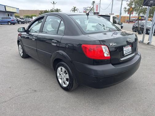 Midnight Black 2008 Kia Rio LX