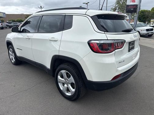 White Clearcoat 2020 Jeep Compass Latitude