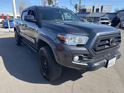 2022 Toyota Tacoma SR5