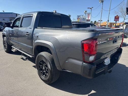2022 Toyota Tacoma SR5