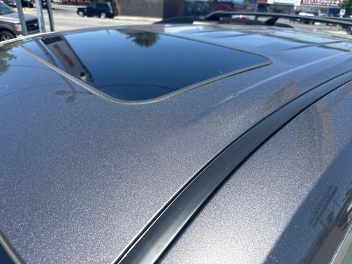 Predawn Gray Mica 2022 Toyota Sienna XLE
