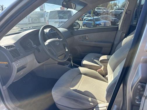 Gold 2007 Kia Spectra EX