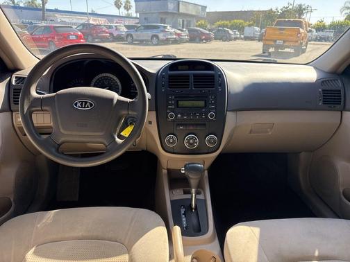 Gold 2007 Kia Spectra EX