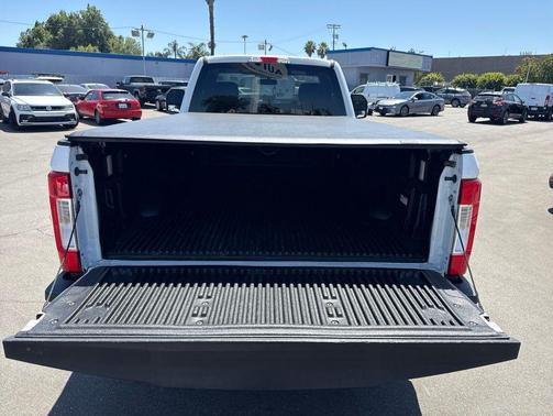 Oxford White 2018 Ford F-250 XL