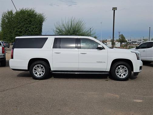 2020 GMC Yukon XL SLT Standard Edition