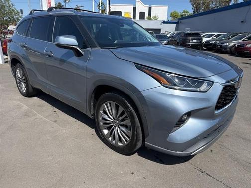 2020 Toyota Highlander Platinum