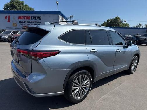 2020 Toyota Highlander Platinum