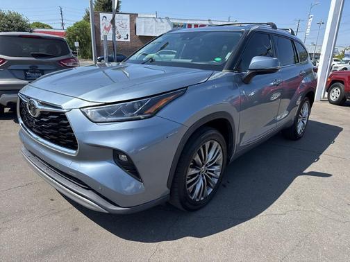 2020 Toyota Highlander Platinum