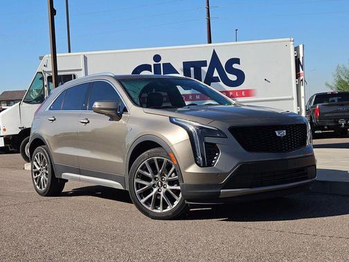 2020 Cadillac XT4 Premium Luxury