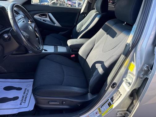 2011 Toyota Camry SE