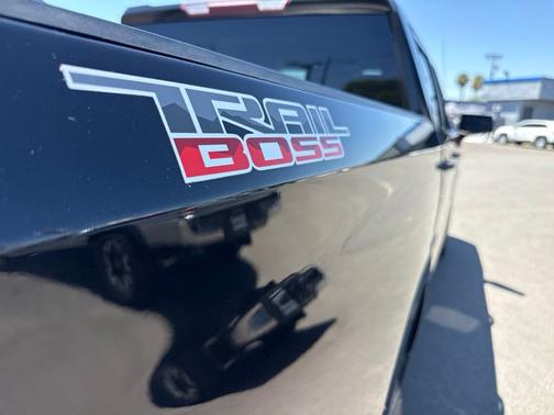 Black 2022 Chevrolet Silverado 1500 Limited Custom Trail Boss