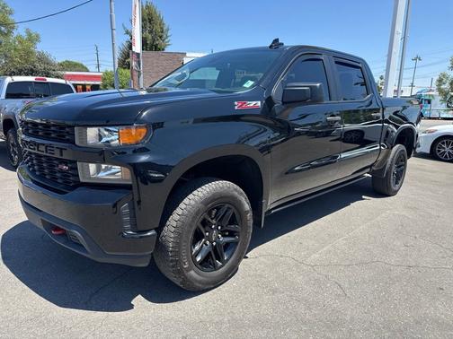 Black 2022 Chevrolet Silverado 1500 Limited Custom Trail Boss