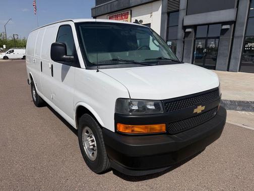 Summit White 2020 Chevrolet Express 2500 Work Van