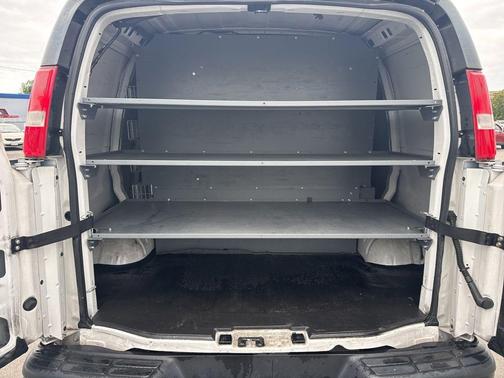 Summit White 2020 Chevrolet Express 2500 Work Van