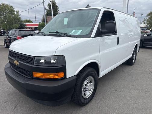 Summit White 2020 Chevrolet Express 2500 Work Van